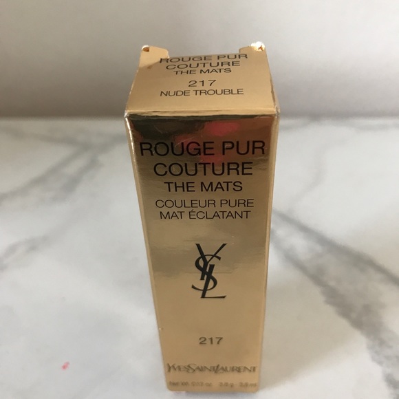 Yves Saint Laurent lipstick - Picture 10 of 10